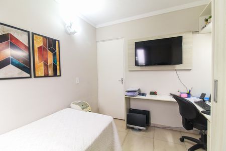 Apartamento à venda com 73m², 2 quartos e 1 vagaQuarto 2