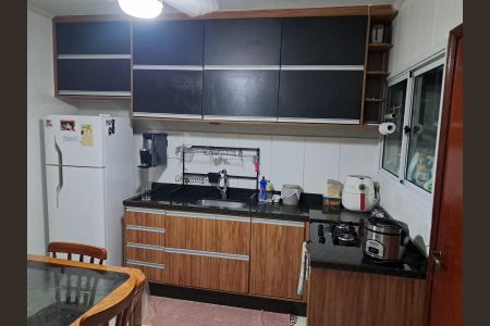 Casa de condomínio à venda com 97m², 3 quartos e 1 vaga