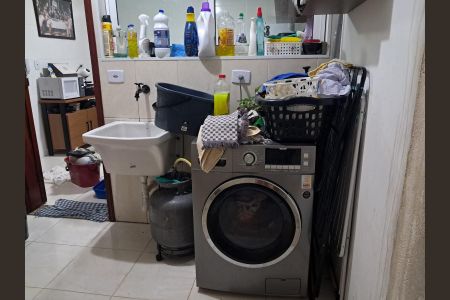 Casa de condomínio à venda com 97m², 3 quartos e 1 vaga