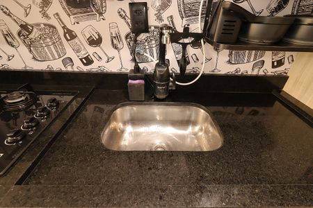 Apartamento à venda com 45m², 2 quartos e 1 vagaCozinha - Pia