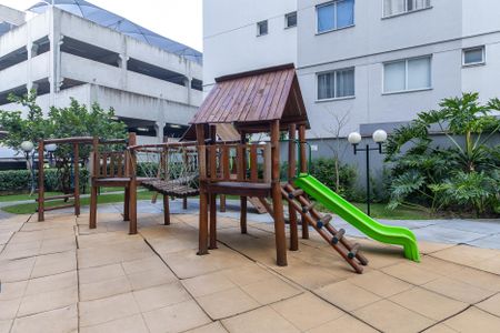 Apartamento à venda com 55m², 2 quartos e 2 vagas Apartamento à venda com 55m², 2 quartos e 2 vagasÁrea comum - Playground