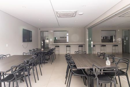 Apartamento à venda com 55m², 2 quartos e 2 vagas Apartamento à venda com 55m², 2 quartos e 2 vagasÁrea comum - Salão de festas