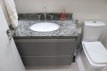 Apartamento à venda com 62m², 2 quartos e 1 vagaBanheiro 1