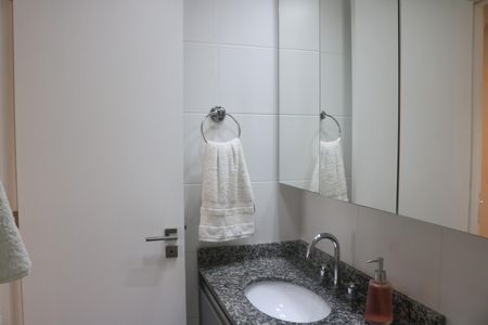 Apartamento à venda com 62m², 2 quartos e 1 vagaBanheiro 1
