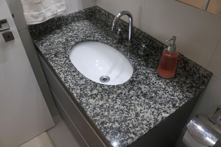 Apartamento à venda com 62m², 2 quartos e 1 vagaBanheiro 1