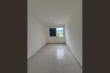 Quarto de apartamento para alugar com 2 quartos, 55m² em Anil, Rio de Janeiro