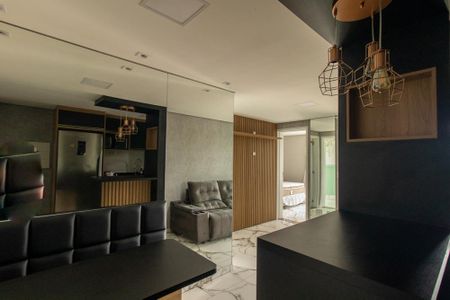 Sala de apartamento para alugar com 2 quartos, 60m² em Santa Quiteria, Curitiba