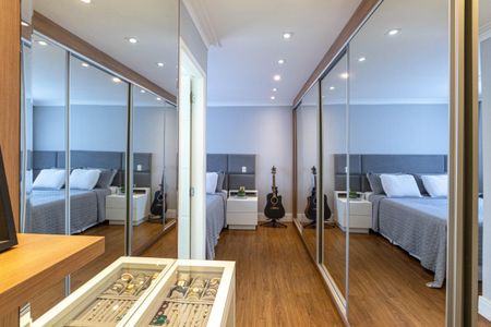 Apartamento à venda com 71m², 2 quartos e 2 vagas Apartamento à venda com 71m², 2 quartos e 2 vagasQuarto 2 Suíte