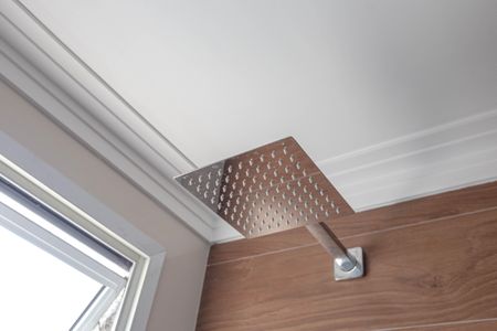 Apartamento à venda com 71m², 2 quartos e 2 vagas Apartamento à venda com 71m², 2 quartos e 2 vagasBanheiro social