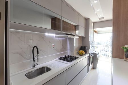 Apartamento à venda com 71m², 2 quartos e 2 vagas Apartamento à venda com 71m², 2 quartos e 2 vagasCozinha e Área de Serviço