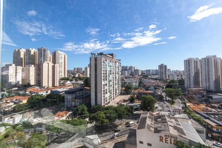 Apartamento à venda com 71m², 2 quartos e 2 vagas Apartamento à venda com 71m², 2 quartos e 2 vagasVaranda gourmet - vista