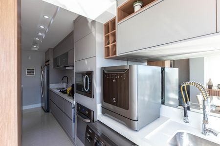 Apartamento à venda com 71m², 2 quartos e 2 vagas Apartamento à venda com 71m², 2 quartos e 2 vagasCozinha e Área de Serviço