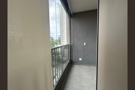 Varanda da Sala de apartamento para alugar com 2 quartos, 52m² em Alphaville Empresarial, Barueri