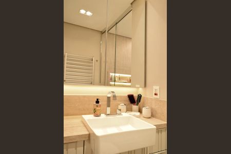 Apartamento à venda com 125m², 3 quartos e 2 vagasBanheiro da Suíte