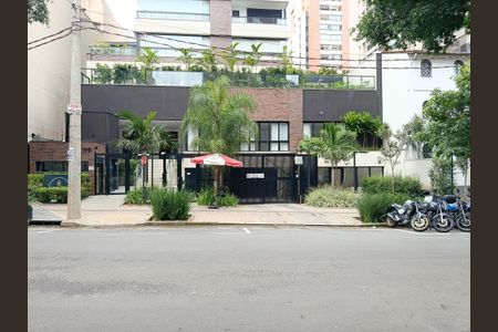 Apartamento à venda com 125m², 3 quartos e 2 vagas Apartamento à venda com 125m², 3 quartos e 2 vagasFachada