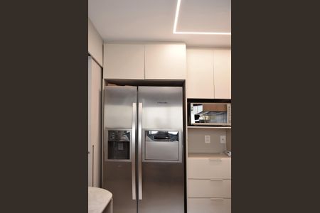 Apartamento à venda com 125m², 3 quartos e 2 vagasCozinha