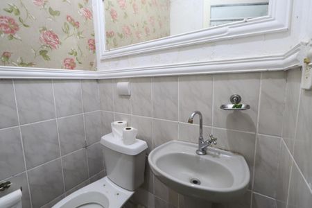 Casa à venda com 125m², 3 quartos e 1 vagaLavabo