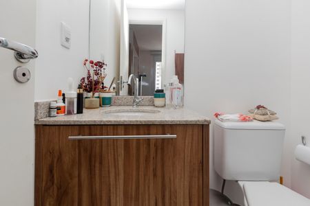 Apartamento à venda com 38m², 1 quarto e 1 vaga Apartamento à venda com 38m², 1 quarto e 1 vagaBanheiro