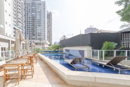 Apartamento à venda com 38m², 1 quarto e 1 vaga Apartamento à venda com 38m², 1 quarto e 1 vagaPiscina