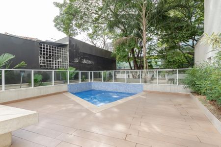 Apartamento à venda com 38m², 1 quarto e 1 vaga Apartamento à venda com 38m², 1 quarto e 1 vagaPiscina