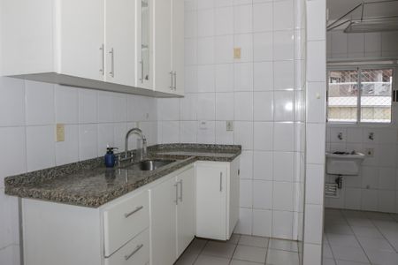 Apartamento para alugar com 75m², 2 quartos e 2 vagasCozinha