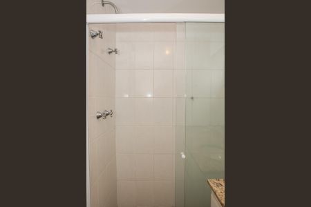 Apartamento para alugar com 75m², 2 quartos e 2 vagasBanheiro da Suíte