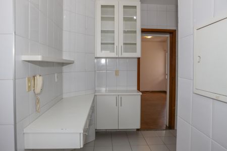 Apartamento para alugar com 75m², 2 quartos e 2 vagasCozinha
