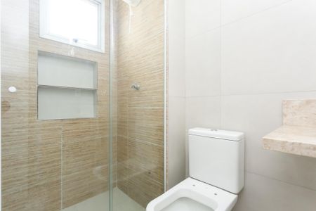 Apartamento à venda com 53m², 2 quartos e 1 vaga Apartamento à venda com 53m², 2 quartos e 1 vagaBanheiro