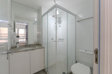 Banheiro de apartamento para alugar com 1 quarto, 24m² em Paraíso, São Paulo