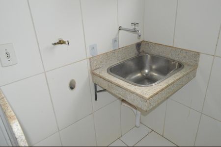 Apartamento para alugar com 45m², 2 quartos e 1 vagaLavanderia (Torneira)