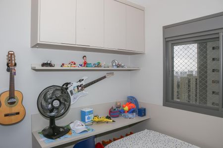 Apartamento à venda com 150m², 4 quartos e 2 vagas Apartamento à venda com 150m², 4 quartos e 2 vagasQuarto 3