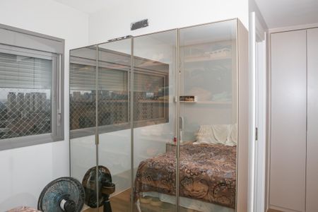 Apartamento à venda com 150m², 4 quartos e 2 vagas Apartamento à venda com 150m², 4 quartos e 2 vagasSuíte 1