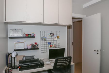 Apartamento à venda com 150m², 4 quartos e 2 vagas Apartamento à venda com 150m², 4 quartos e 2 vagasQuarto 4
