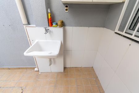 Casa à venda com 127m², 2 quartos e 2 vagas Casa à venda com 127m², 2 quartos e 2 vagasÁrea de Serviço