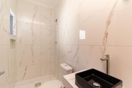 Casa à venda com 127m², 2 quartos e 2 vagas Casa à venda com 127m², 2 quartos e 2 vagasBanheiro da Suíte 2