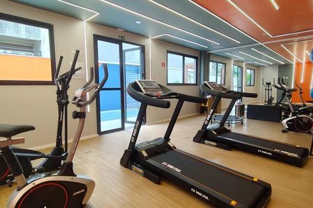 Apartamento para alugar com 34m², 2 quartos e 1 vaga Apartamento para alugar com 34m², 2 quartos e 1 vagaÁrea comum - Academia