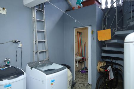 Casa para alugar com 103m², 2 quartos e 2 vagasÁrea de Serviço