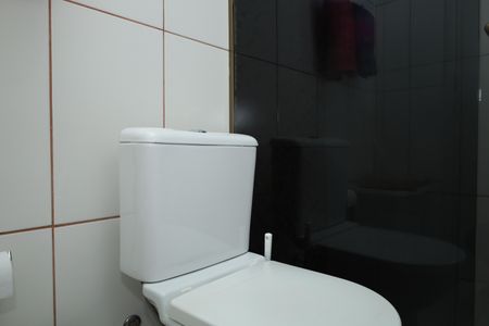 Casa para alugar com 103m², 2 quartos e 2 vagasBanheiro 1
