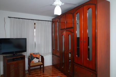 Casa para alugar com 103m², 2 quartos e 2 vagasQuarto 1