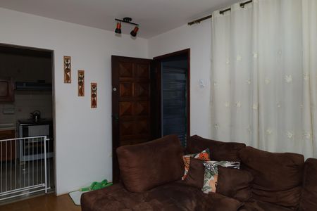 Casa para alugar com 103m², 2 quartos e 2 vagasSala