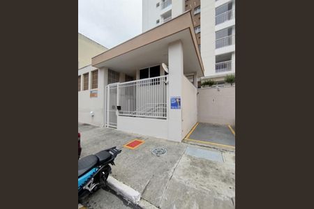 Apartamento para alugar com 65m², 2 quartos e 1 vagaFachada