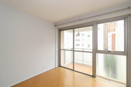 Apartamento para alugar com 69m², 2 quartos e 1 vaga Apartamento para alugar com 69m², 2 quartos e 1 vagaSala