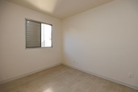Apartamento para alugar com 57m², 2 quartos e 1 vagaQuarto 1