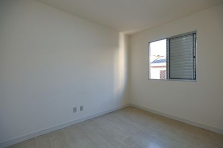 Apartamento para alugar com 57m², 2 quartos e 1 vagaQuarto 2