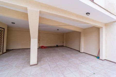 Casa para alugar com 245m², 3 quartos e 10 vagasÁrea externa