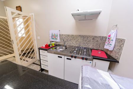 Casa para alugar com 245m², 3 quartos e 10 vagasCozinha