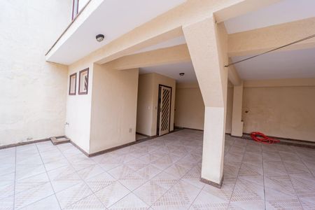 Casa para alugar com 245m², 3 quartos e 10 vagasÁrea externa