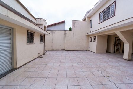 Casa para alugar com 245m², 3 quartos e 10 vagasÁrea externa