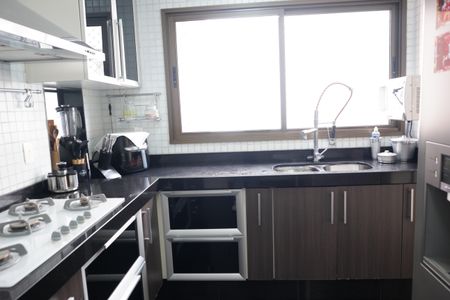 Apartamento à venda com 160m², 3 quartos e 3 vagasCozinha