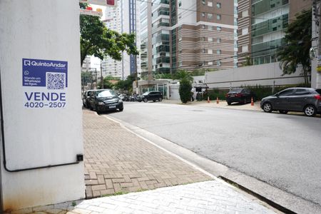 Apartamento à venda com 160m², 3 quartos e 3 vagasFachada